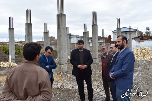 بازدید فرماندارومدیران کل آموزش وپرورش ونوسازی مدارس از چند مدرسه