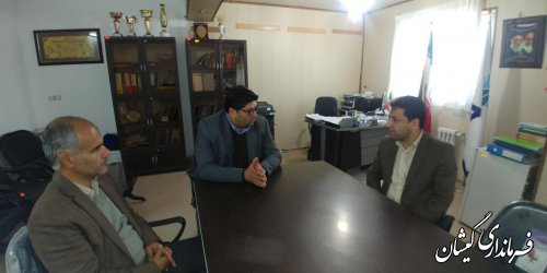 فرماندار گمیشان از دانشگاه آزاد اسلامی شهرستان بازدید کرد
