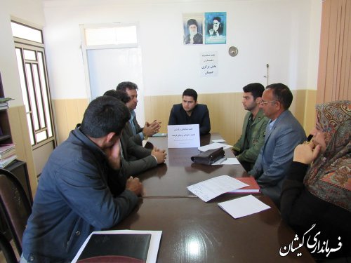 جلسه هماهنگی یادواره شهدای روستای قرمسه بخش مرکزی برگزار شد