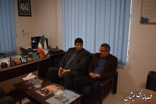 بازدید سرزده فرماندار از برخی ادارات شهرستان