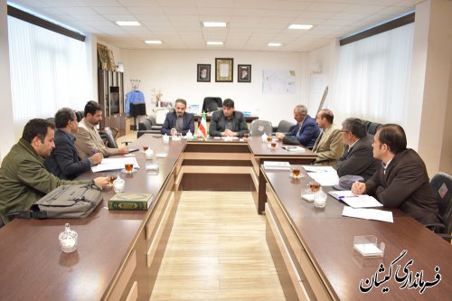 جلسه بررسی وضعیت مجتمع مرغ مادر نویک شهرستان گمیشان برگزار شد