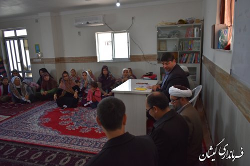 زنان نقش مهمی در تربیت فرزندان سالم در سطح جامعه دارند