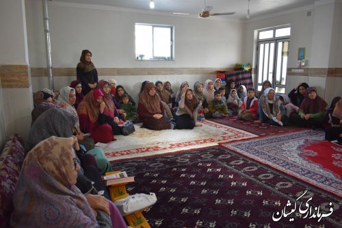 زنان نقش مهمی در تربیت فرزندان سالم در سطح جامعه دارند