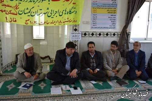 بازدید فرماندار گمیشان از فاز یک مسکن مهر گمیش تپه و دیدار با مردم