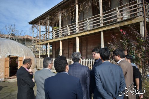 بازدید مدیرعامل صندوق کارآفرینی امید کشور از اقامتگاه های سنتی گمیشان