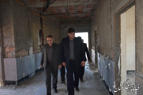 بازدید فرماندار گمیشان و مدیرکل راه و شهرسازی استان از مجتمع فرهنگی و هنری