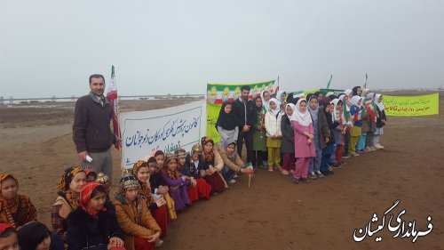 روزجهانی تالاب در ساحل چارقلی بخش مرکزی گمیشان برگزار شد