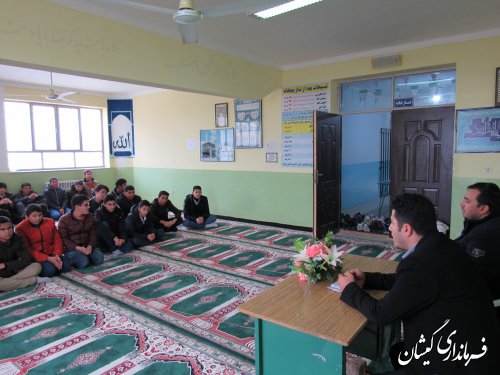 برنامه 40مدیر 40مدرسه در دبیرستان امام خمینی(ره) برگزار گردید