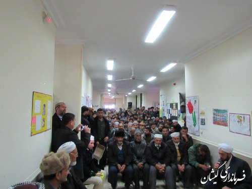 همایش پیاده روی خانوادگی در روستای قره کیله از توابع بخش مرکزی گمیشان برگزار شد