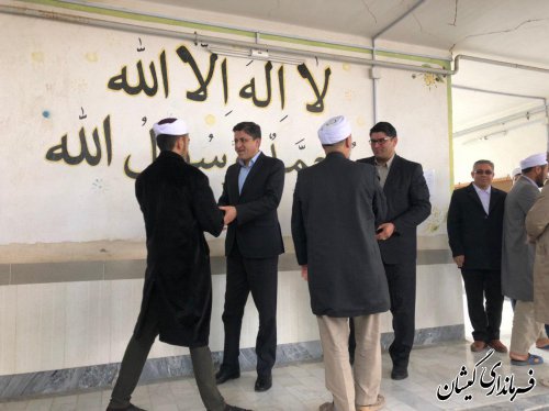 دیدار فرماندار و نماینده مجلس با روحانیون حوزه علمیه روستای آرخ بزرگ