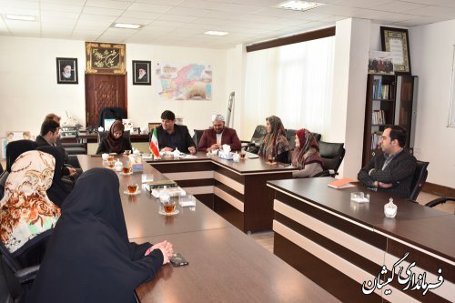 بانوان همواره در برنامه های تیمی الگو و مدل کاملی هستند