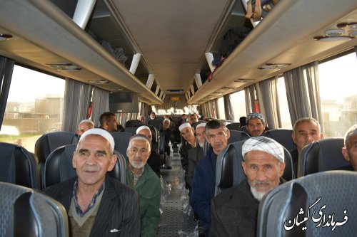 اعزام 40نفرازمددجویان تحت پوشش کمیته امدادامام(ره)گمیشان به مشهدمقدس