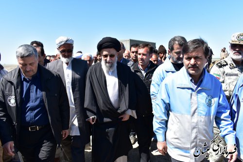 بازدیدنماینده ولی فقیه،سرپرست استانداری ومعاون وزیرکشورازعملیات لایروبی کانال ملت