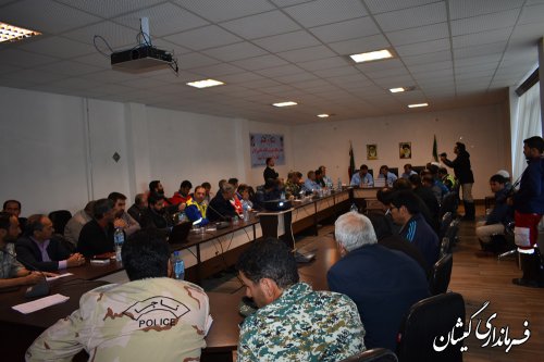 تیم فنی درسطح شهرستان باید امکان سکونت درمنازل آب گرفته را بررسی کند