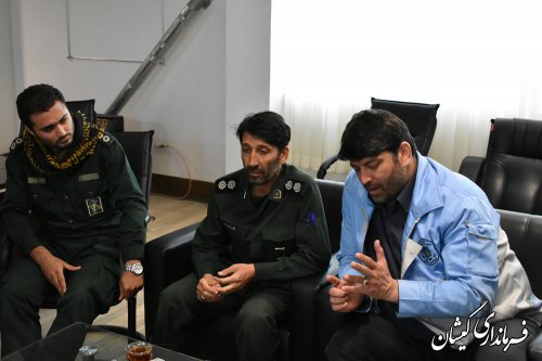 دیدارمسئول قرارگاه پیشرفت وآبادانی سپاه قزوین بافرماندار گمیشان