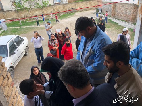معاون رئیس جمهورباخانواده دوشهیدخدمت سیل شهرستان دیدارکرد