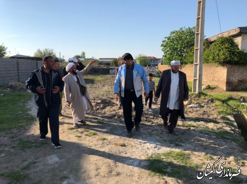 چندین پمپ در نقاط مختلف روستاها درحال تخلیه آب به گرگانرود هستند