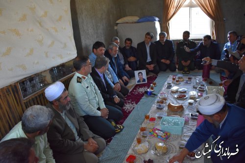 دیدار وزیر کشور باخانواده شهیدخدمت سلیم صوفیانی
