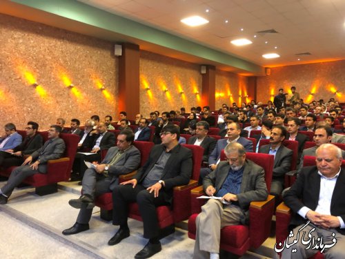 تجلیل ازفرماندارگمیشان به جهت کسب رتبه برترکشوری موزه شهرستان