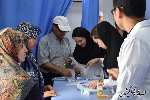 استقرار تیم جهادی سلامت دانشگاه آزاد اسلامی در شهرستان گمیشان