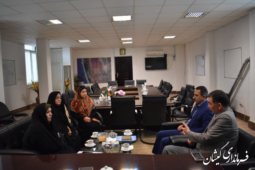 دیدار و گفتگو مدیرکل امور بانوان و دبیرستاد انتخابات استان با فرماندار شهرستان