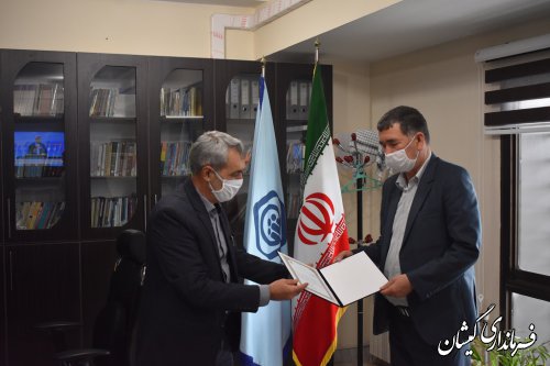 دیدار فرماندار شهرستان گمیشان با رئیس اداره تامین اجتماعی بندرترکمن-گمیشان