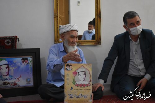 دیدار با خانواده شهدا از مصادیق انتقال فرهنگ ایثار و شهادت است