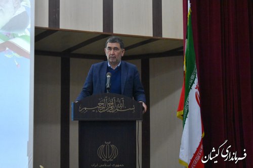 پروژه های دهه فجر شهرستان امسال حداقل 8 برابر رشد داشته است