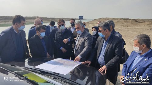 معاون وزیر تعاون، کار و رفاه اجتماعی از سایت میگوی گمیشان بازدید کرد