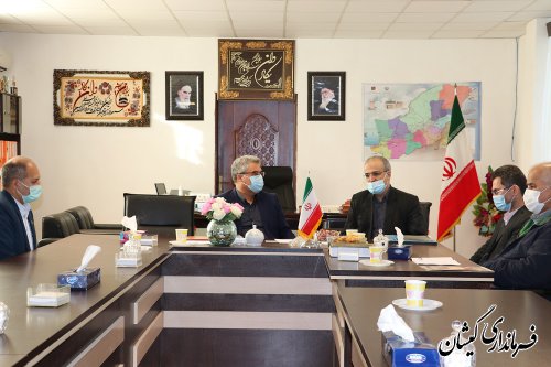 مراسم تکریم و معارفه رئیس اداره ثبت احوال شهرستان گمیشان برگزار شد
