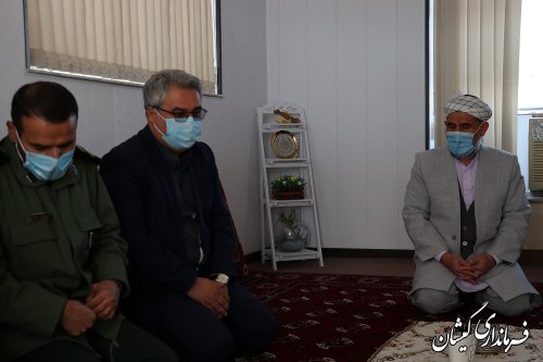 خدمت بی منت و تلاش شبانه روزی مهمترین خواسته شهدا از مسئولین است