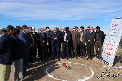 چند طرح مخابراتی وارتباطی در گمیشان افتتاح وکلنگ زنی شد