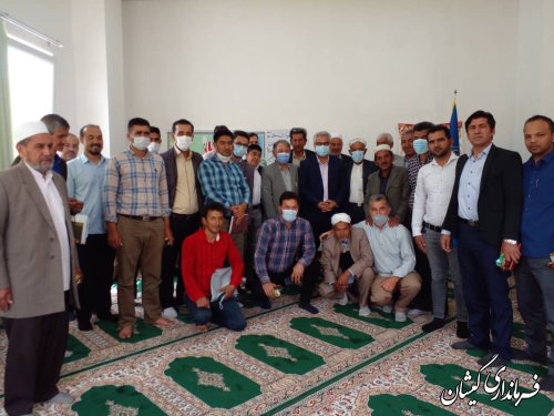 جلسه فرماندار گمیشان با دهیاران در محل کمیته امداد شهرستان