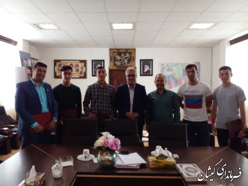 تقدیر سرپرست فرمانداری گمیشان از ورزشکاران صاحب عنوان ملی و بین المللی گمیشانی