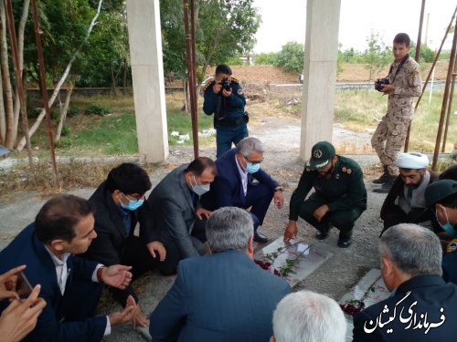 حضور فرماندار در مراسم غبار روبی یادمان شهدای گمنام گمیش تپه