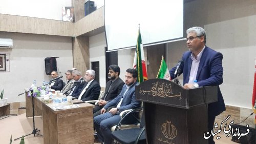 اجرایی کردن مصوبات سفر ریاست محترم جمهور در شهرستان گمیشان کلید توسعه استان می باشد.