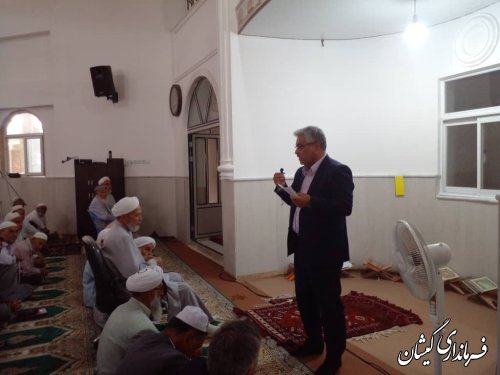 حضور و سخنرانی سقلی فرماندار گمیشان در جمع نماز گزاران جمعه سیمین شهر  