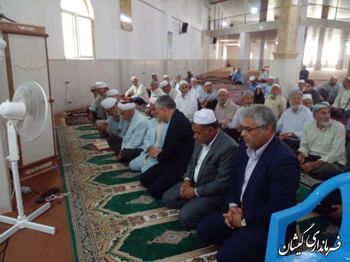 حضور و سخنرانی سقلی فرماندار گمیشان در جمع نماز گزاران جمعه سیمین شهر 