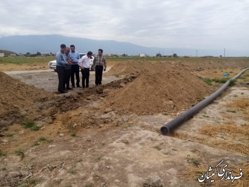 بازدید فرماندار گمیشان از مراحل پایانی بهره برداری از چاه های تامین آب شهرستان