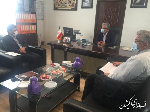 ملاقات مدیر بهره‌برداری ماهیان خاویاری شهرستان با فرماندار گمیشان 