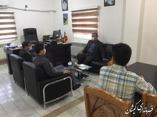 بازدید فرماندار گمیشان از اداره آب و فاضلاب شهرستان گمیشان و ترکمن