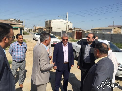 بازدید مشترک فرماندار گمیشان و مدیر کل نوسازی مدارس