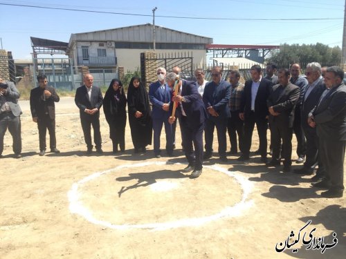 آغاز عملیات اجرایی طرح تولیدی ظروف بسته بندی در شهرک صنعتی سیمین شهر