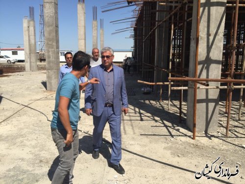 بازدید سرزده فرماندار گمیشان از پروژه بیمارستان ۶۴ تختخوابی گمیشان 
