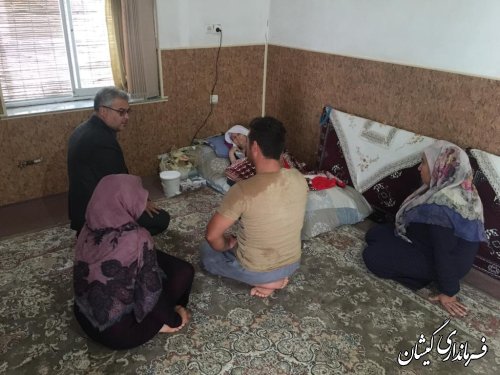 عیادت فرماندار گمیشان از نیکوکار در قلعه جیق کوچک 
