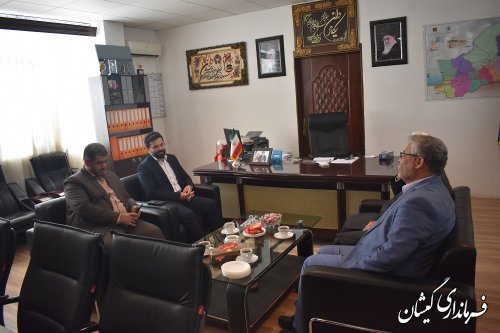 ديدار معاون مركز بزرگ اسلامي شمال كشور با فرماندار گميشان 