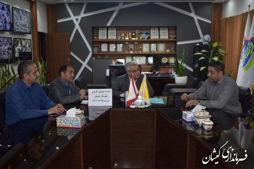 بازدید فرماندار گمیشان از کارخانه تولیدی محصولات لبنی آشوراده و برگزاری جلسه کمیسیون کارگری شهرستان گمیشان