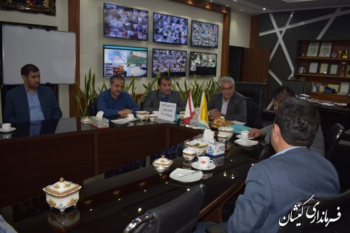 بازدید فرماندار گمیشان از کارخانه تولیدی محصولات لبنی آشوراده و برگزاری جلسه کمیسیون کارگری شهرستان گمیشان