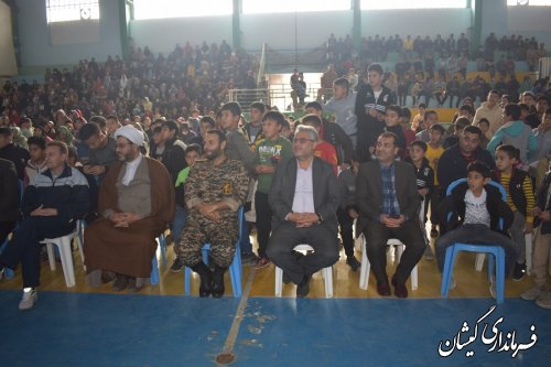 برگزاری همایش پیاده روی خانوادگی به مناسبت هفته بسیج