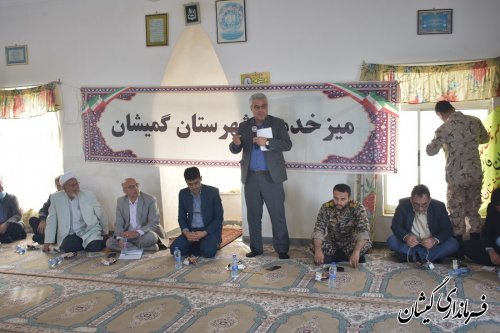 برگزاری میز خدمت در روستای قلعه توماجلر 